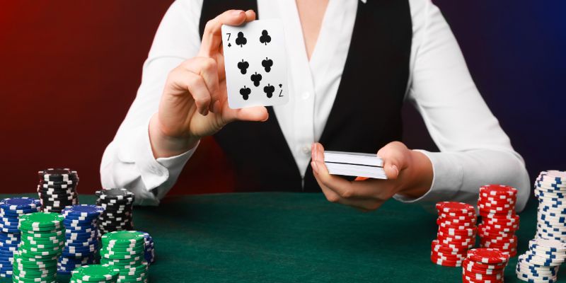 Sự khác biệt giữa game bài tiến lên miền Bắc và miền Nam